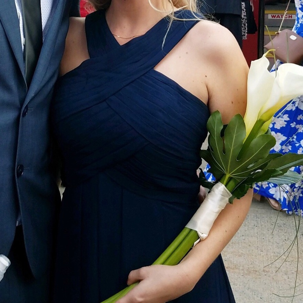 Navy blue gown!! 🧵 - Picture 4 of 6